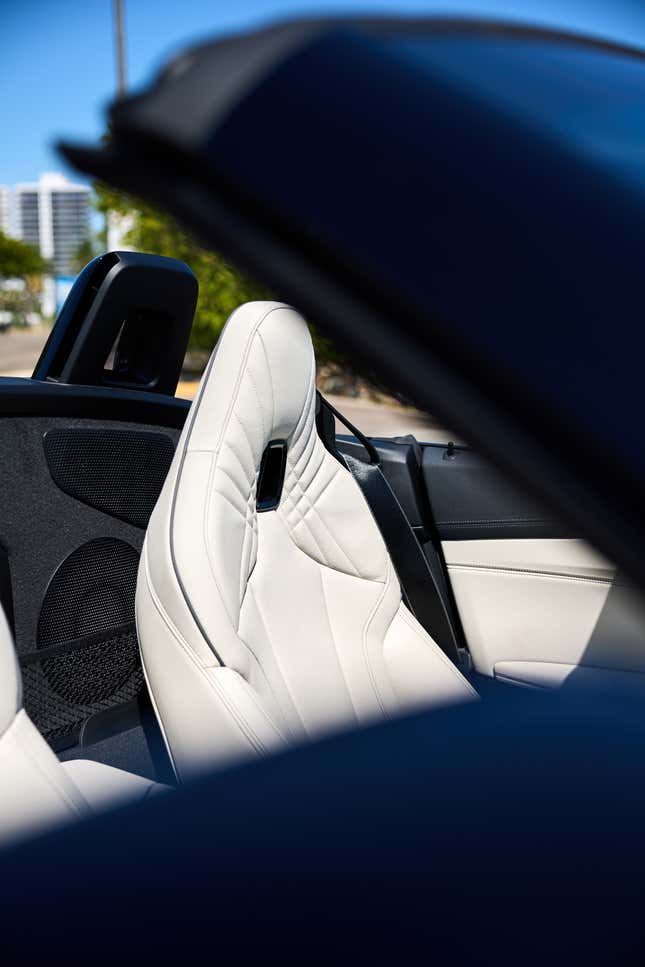 Image for article titled The 2023 BMW Z4 Deserves to Step Out of the Supra's Shadow