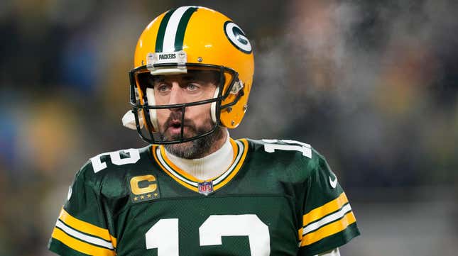 Image for article titled 10 logical ways for Aaron Rodgers to decide his future