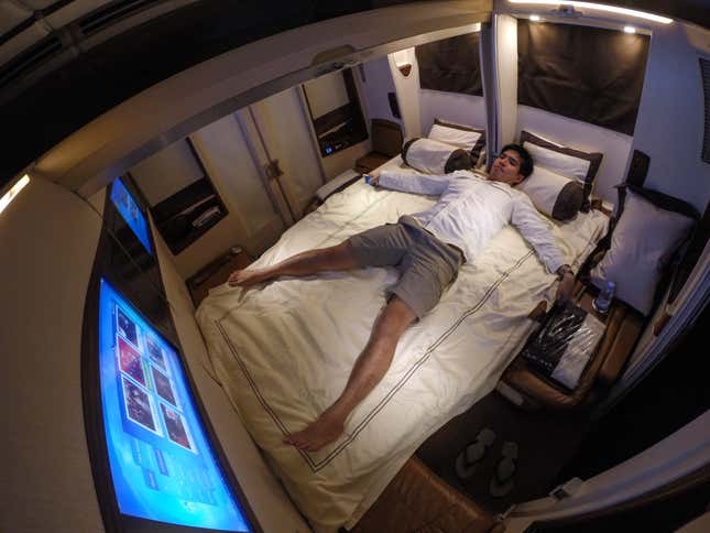 Image for article titled What it’s like to fly the $23,000 Singapore Airlines Suites class