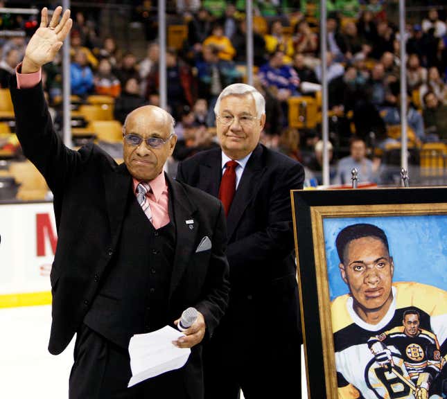 Willie O'Ree, 1st Black NHL player, getting Congressional Gold Medal