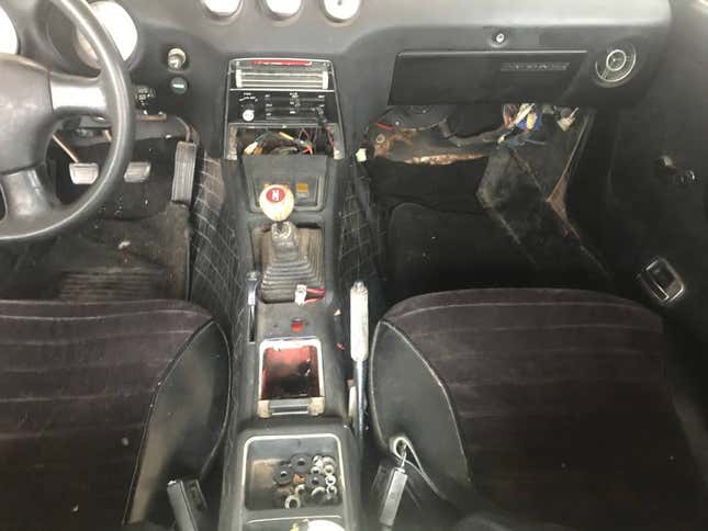 Image for article titled At $2,260, Is This 1973 Datsun 240Z One Last Chance To Snap Up A Cheap S30?