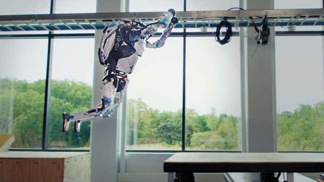 Imagen para el artículo titulado Los robots de Boston Dynamics presumen de agilidad en un circuito de parkour
