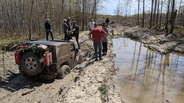 Image for article titled 2021 Staff Pick: I Found My Lexus GX 470's Achilles' Heel Off-Roading With Jeeps