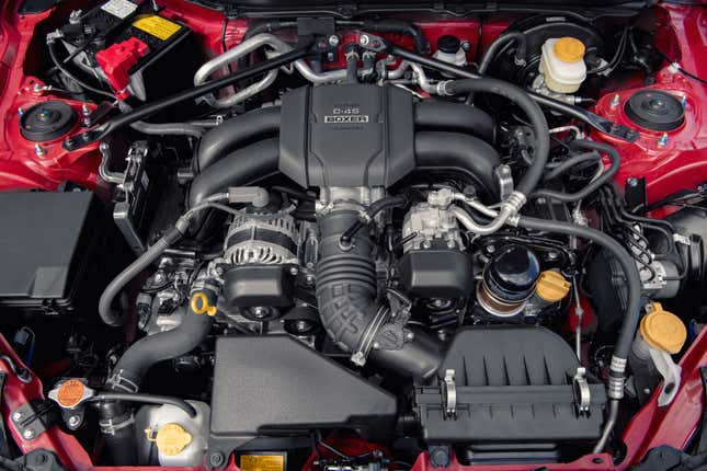 You can even see it in the Toyota press photos, so it looks like the GR 86 gets its oil cooled too