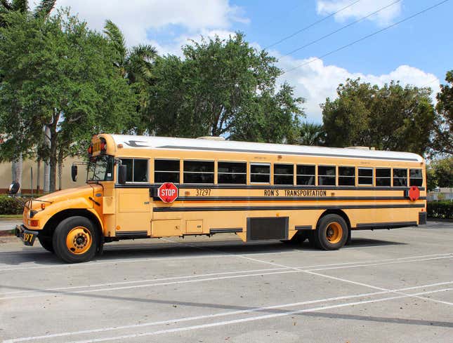 Image for article titled Mysterious School Bus Simply Labeled ‘Ron’s Transportation’