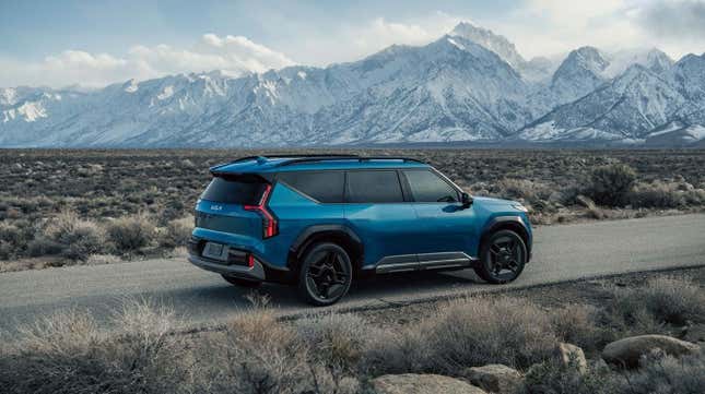 Image for article titled 2024 Kia EV9 Electric Three-Row SUV Promises 300 Miles of Battery Range in the U.S.