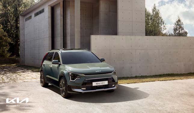 Image for article titled Kia Debuts The 2023 Niro With A Rather ... Interesting Redesign