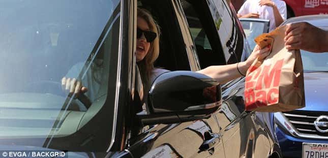 Image for article titled This Week In Tabloids: Kris Jenner Is Further Proof That the Illuminati Are Capitalists!