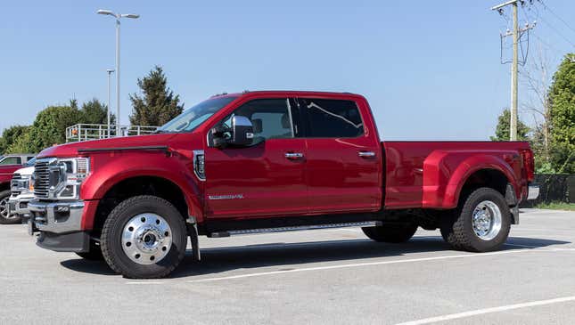 Image for article titled New Ford F-450 Comes With Shotgun In Case Truck Doesn’t Kill Pedestrian On Impact