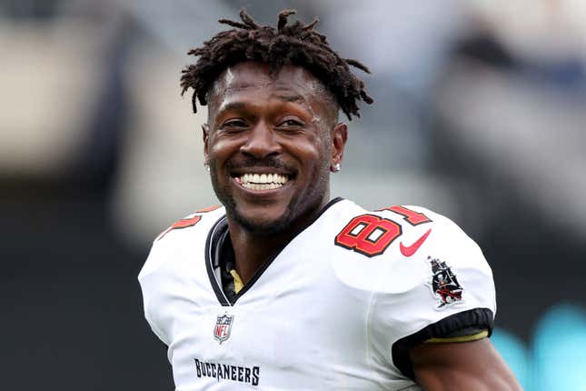 Why Antonio Brown Will Root for Tampa Bay Buccaneers in the