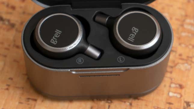 Image for article titled Why $200 Wireless Earbuds Need to Be More Than Just Good