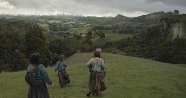 Image for article titled Lord of the Rings: The Rings of Power&#39;s New Trailer Feels Like Home
