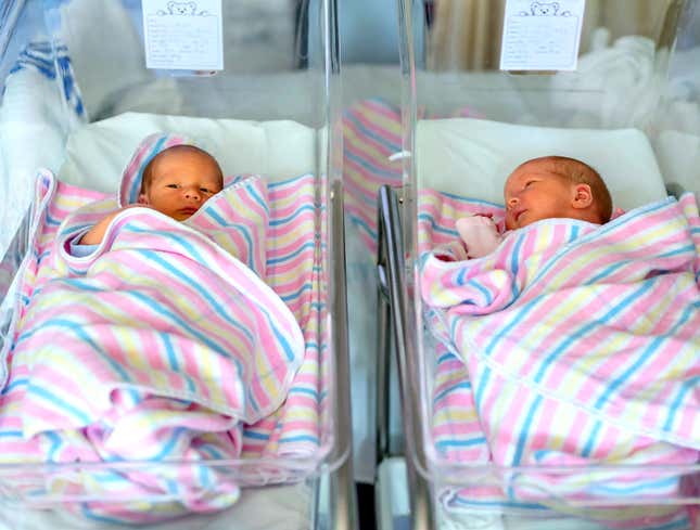 Image for article titled Twins Switched At Birth In Essentially Meaningless Mix-Up