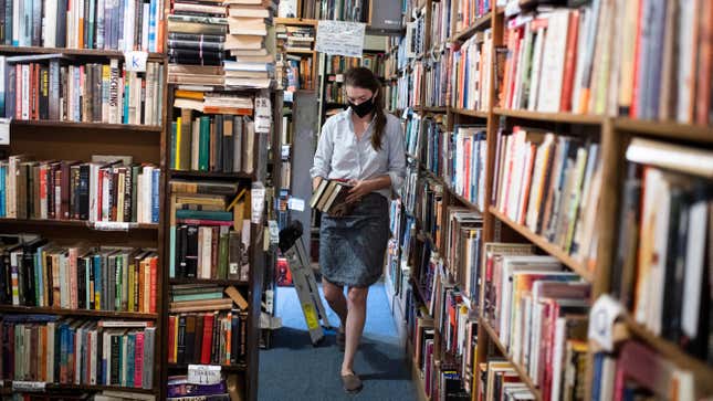 Image for article titled It&#39;s Independent Bookstore Day! Go Buy a Book!