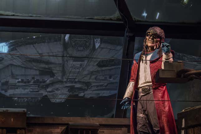 Hondo leads you through the story of Smugglers Run.