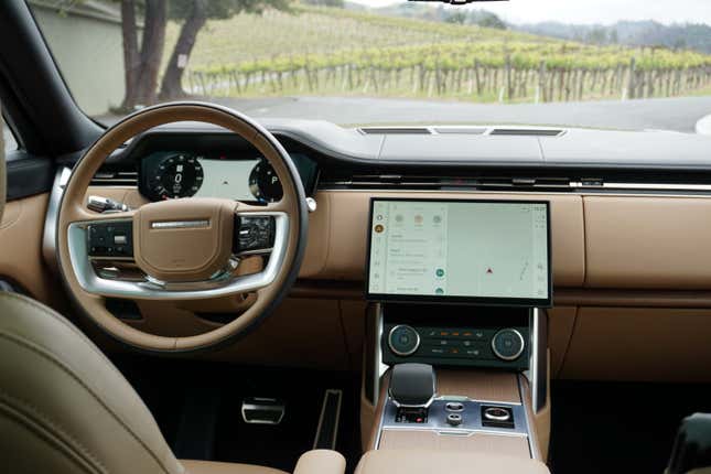 Image for article titled The New Range Rover Is All Things To Very Few Men