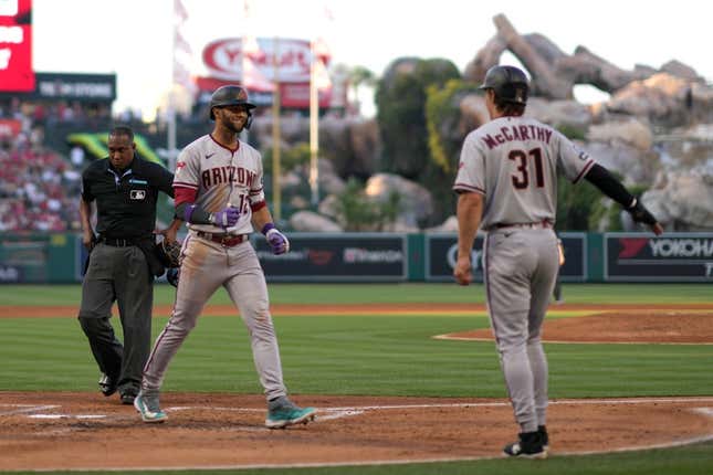 Arizona Diamondbacks' Lourdes Gurriel Jr. (12) celebrates his RBI