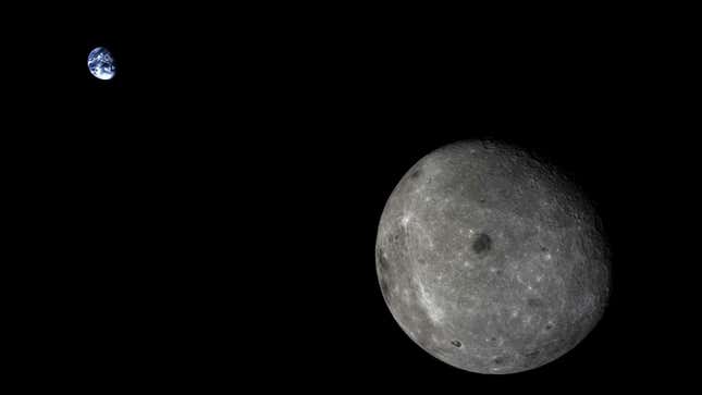 La Tierra y la Luna fotografiadas durante la misión Chang’e 5 -T1