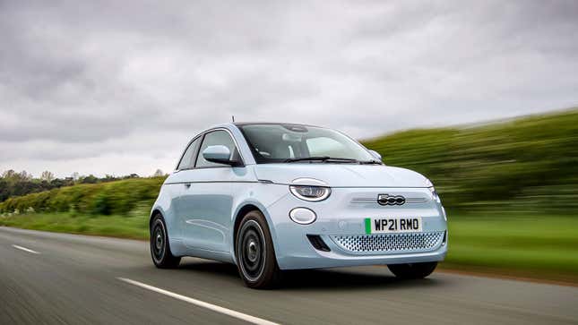 A photo of the electric Fiat 500. 
