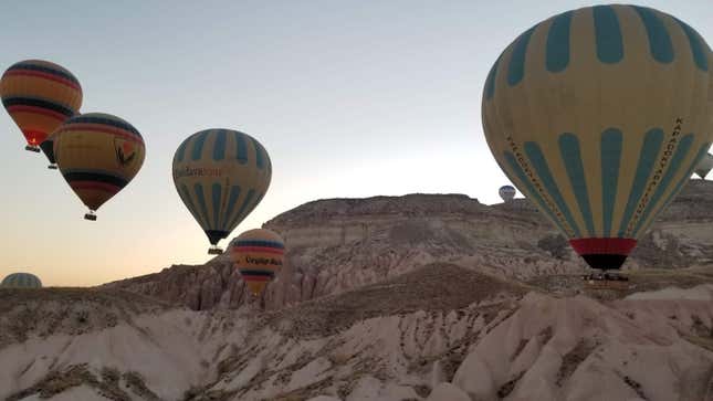 Image for article titled I Picked Up A Hitchhiker In Turkey And It Was Hilariously Weird