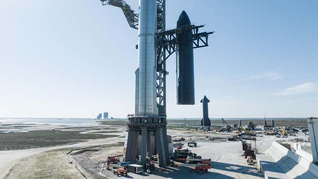 SpaceX removed the Starship upper stage from the booster last week in preparation for a 33-Raptor static fire test. 