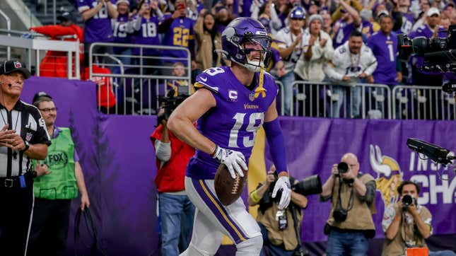 Vikings release WR Adam Thielen after a decade in Minnesota