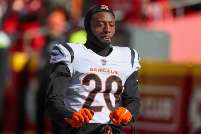 Image for article titled Behold! The craziest questions NFL prospects have been asked leading up to the draft