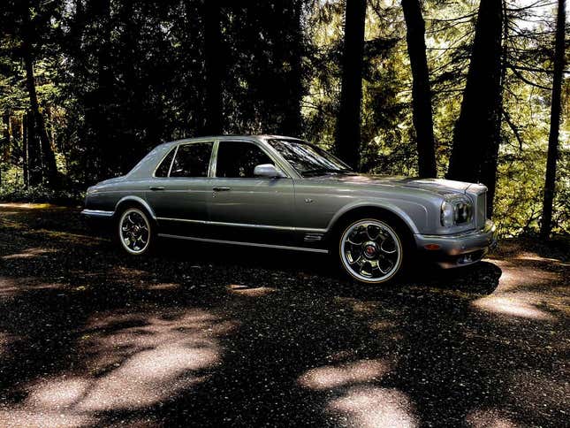 Image for article titled At $21,000, Is This 2001 Bentley Arnage Worth Its Weight In Grey Poupon?