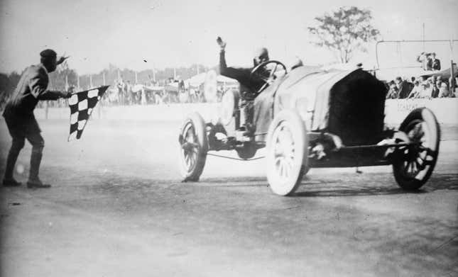 Joe Dawson winning the 1912 Indianapolis 500