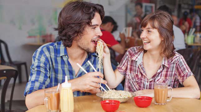 Image for article titled How to Spend Less Money on Dinner Dates