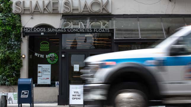 Image for article titled Investigation Shockingly Finds That Shake Shack Employees Did Not Poison the NYPD