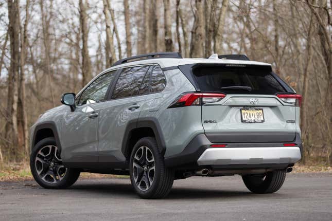 The 2019 Toyota Rav4 Can Almost Do It All