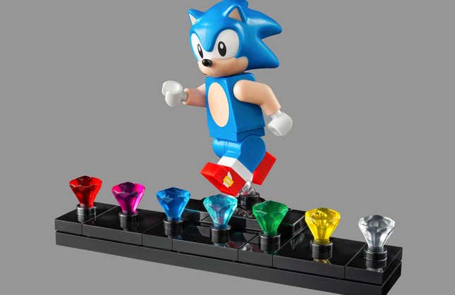 Image for article titled Sonic the Hedgehog Is Speeding Into Lego