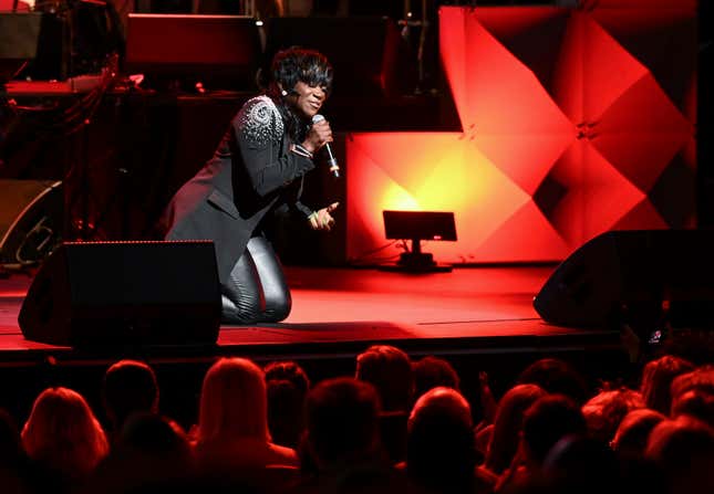 Image for article titled Harlem’s Apollo Theater Held Its Annual Spring Benefit and It Was One Big Summer Party