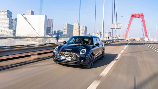 An image of the Mini Clubman Final Edition. 