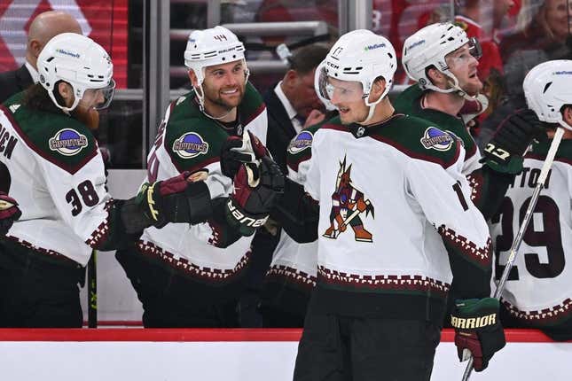 Feb 10, 2023; Chicago, Illinois, USA;  Arizona Coyotes forward Nick Bjugstad (17) celebrates with the bench after scoring a goal in the third period against the Chicago Blackhawks at United Center.