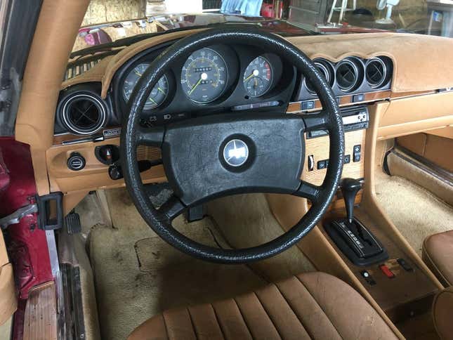 Image for article titled At $11,500, Is This LT1-Powered 1982 Mercedes 380SL Truly the Best of Both Worlds?