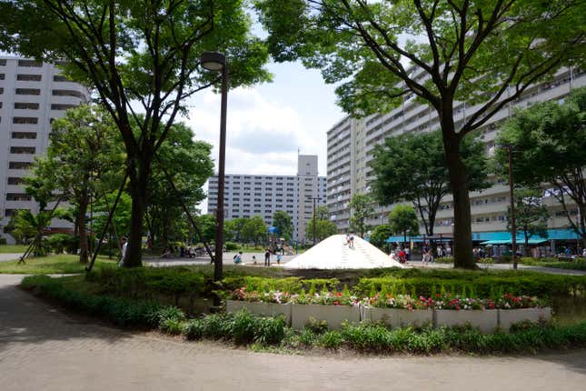 Image for article titled Muji is collaborating with Japan’s housing agency to makeover old apartments