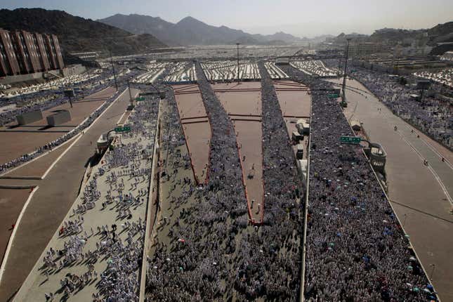 Image for article titled The Hajj’s massive scale, seen from the air