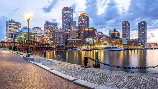 Image for article titled Don’t Move to These 25 Cities if You Want to Live Comfortably on $100k
