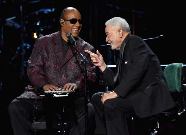 Image for article titled Stevie Wonder and Bill Withers Planned on Collaborating Before Withers&#39; Death