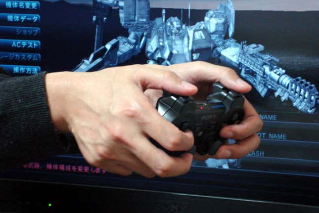 Image for article titled A Complicated-Looking Way To Hold PlayStation Controllers