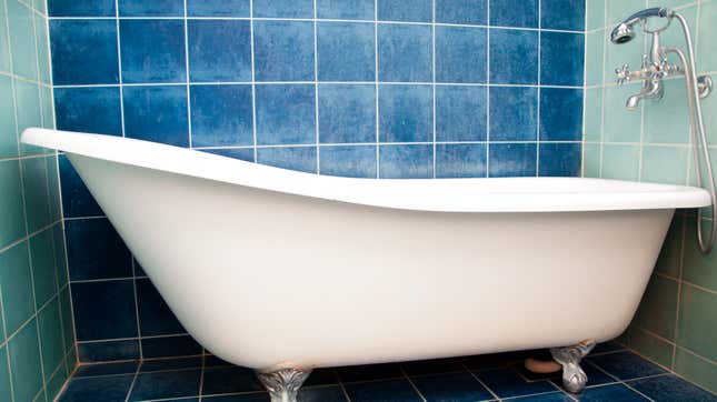 Image for article titled How to Clean Your Bathtub and Tile