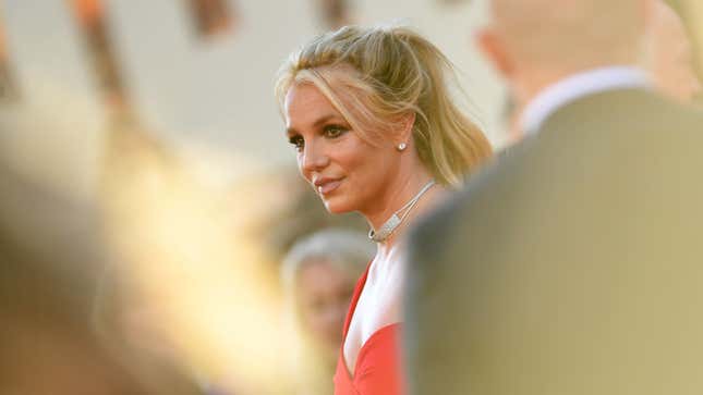 Image for article titled Celebrity Apologies Get Britney Spears Exactly Nothing