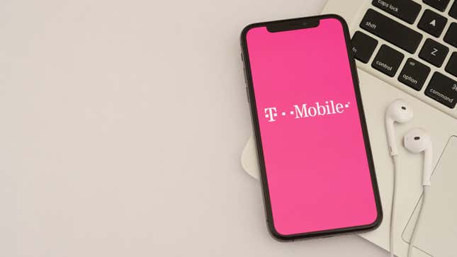 Image for article titled Change This Ad Setting to Stop T-Mobile&#39;s Data Tracking