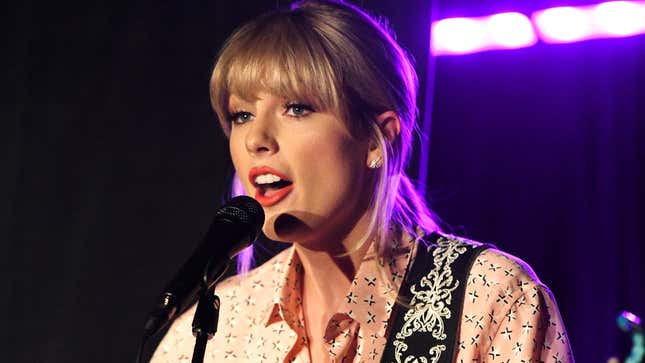 Image for article titled Taylor Swift Forced To Perform Songs In Public Domain At Grammys After Losing Rights To Albums Again