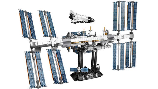 Image for article titled Lego&#39;s International Space Station Looks Like an Incredibly Detailed But Impossibly Fragile Build