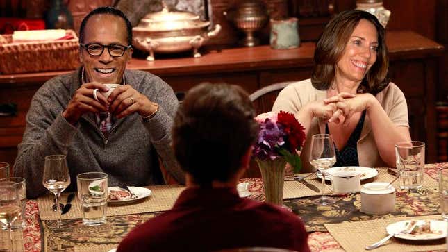 Image for article titled Lester Holt Fills In For Brian Williams During Family’s Nightly Dinner