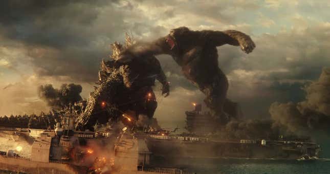 Image for article titled Guillermo del Toro wants to see Pacific Rim&#39;s monsters fight Godzilla and Kong