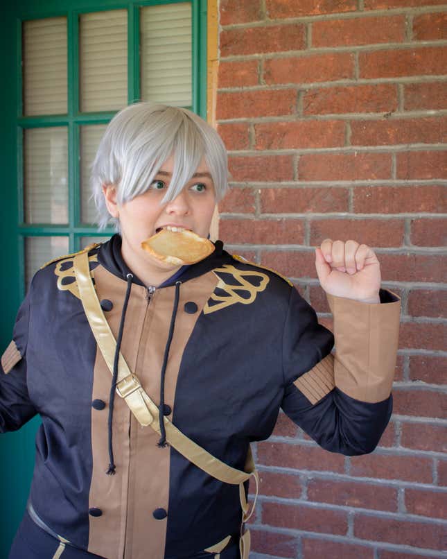 Image for article titled Welcome To BreadCon, Where Everyone Is An Anime Character Who Is Late For School